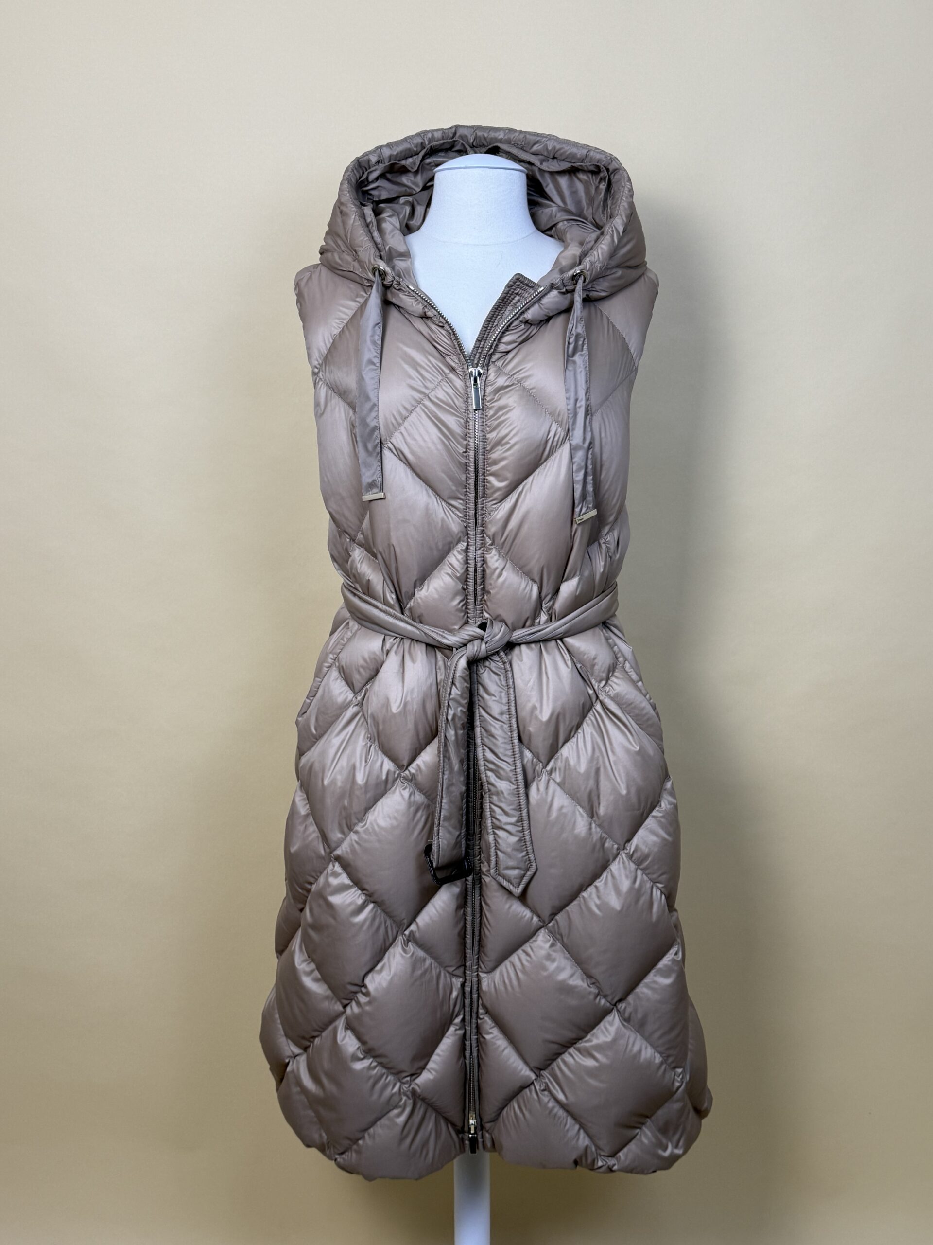 Casaco Max Mara (sem manga)